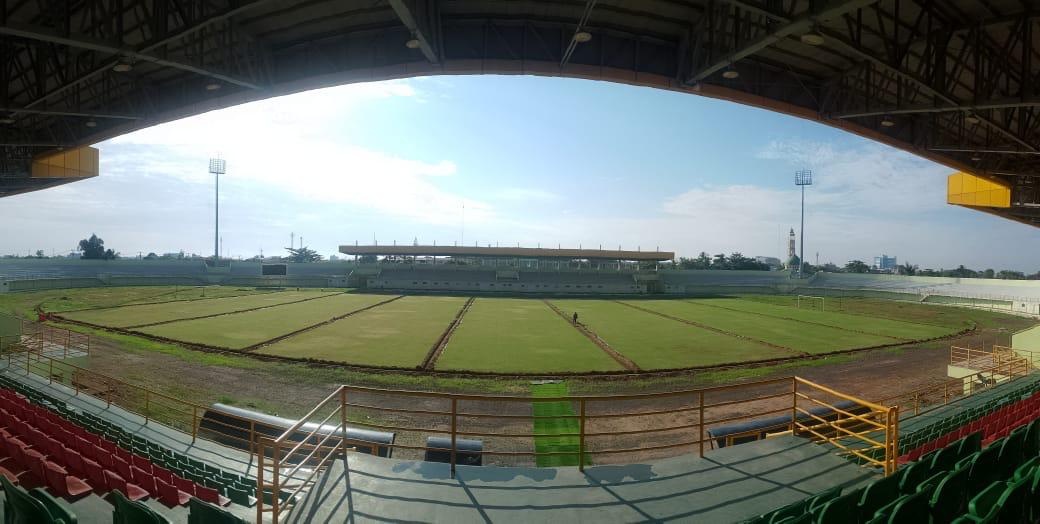 Pembuatan Sistem Irigasi Stadion 17 Mei